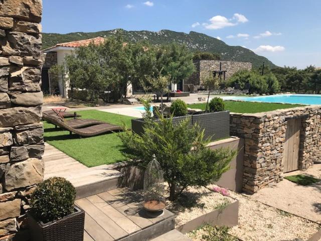 Le Domaine du Cade - Gîtes d'exception 4 étoiles - La Villa du Cade - Cazevieille Pic St Loup - Exterior foto