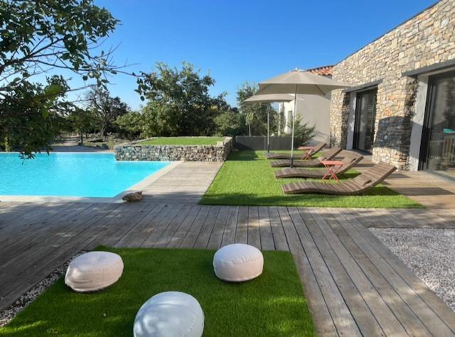 Le Domaine du Cade - Gîtes d'exception 4 étoiles - La Villa du Cade - Cazevieille Pic St Loup - Exterior foto